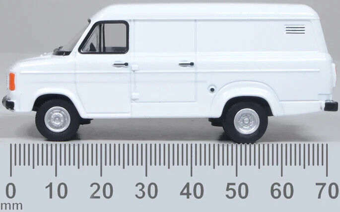 Oxford Diecast Ford Transit Mk2 White