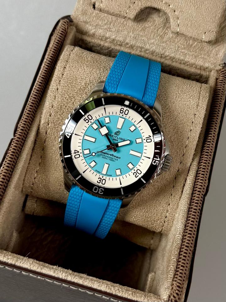 Breitling Superocean Automatic 44mm - A17376211L2S2