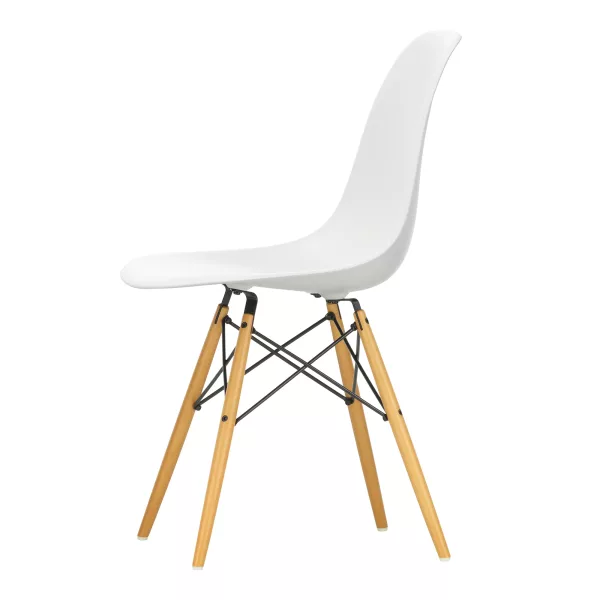 Eames Plastic Side Chair DSW stoel Vitra