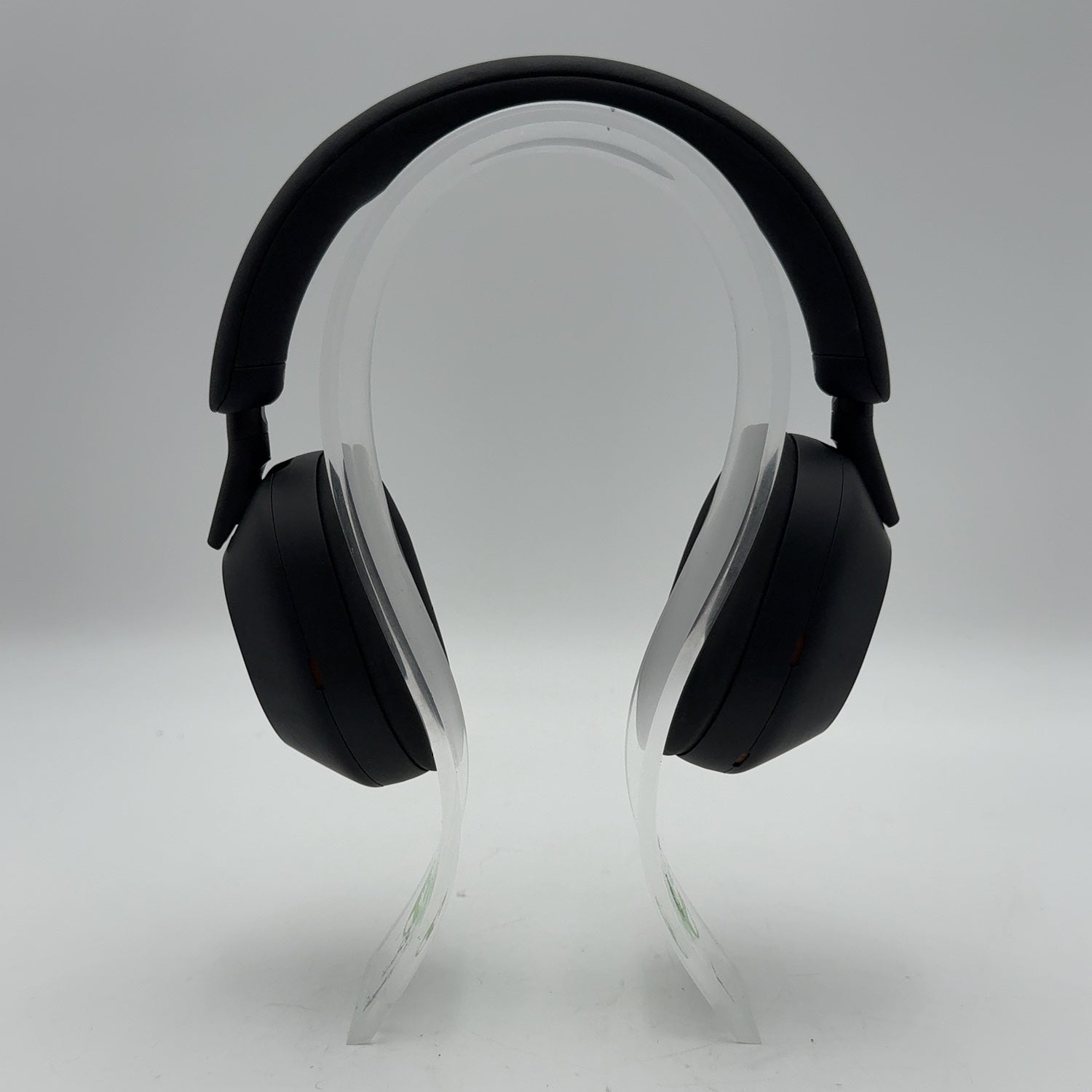 Sony - WH-1000XM5 Wireless Noise Cancelling Over-the-Ear Headphones - Black