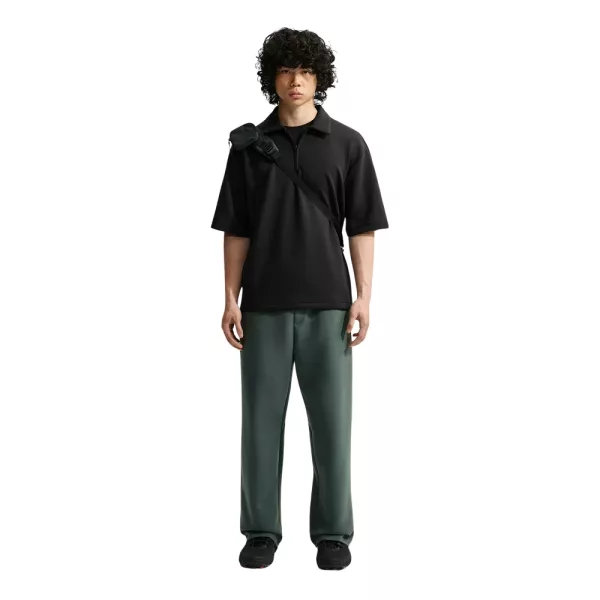 Nike Sweatpant 24.7 IMPOSSIBLYSOFT in groen