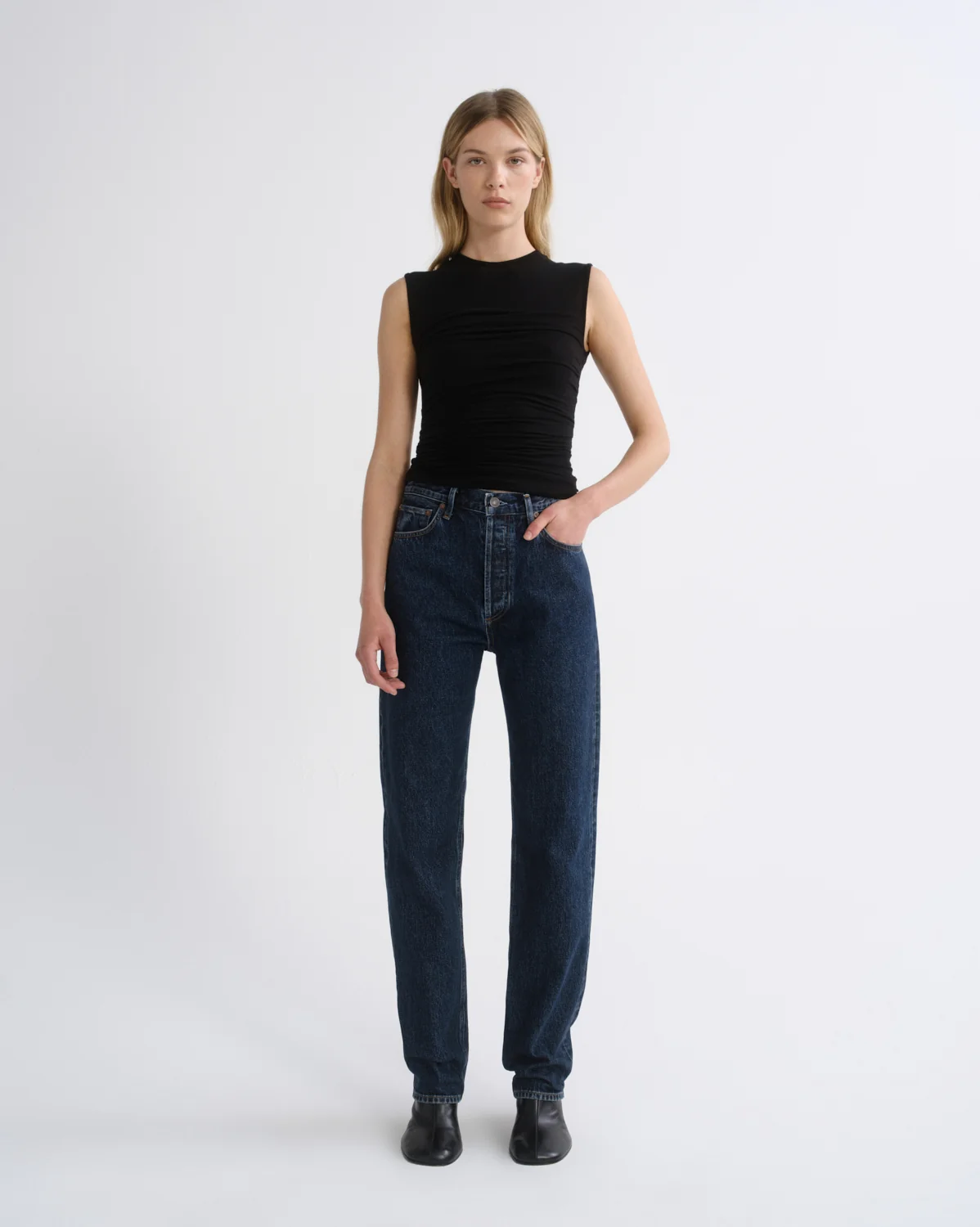 90s High Waist Straight Leg Jeans