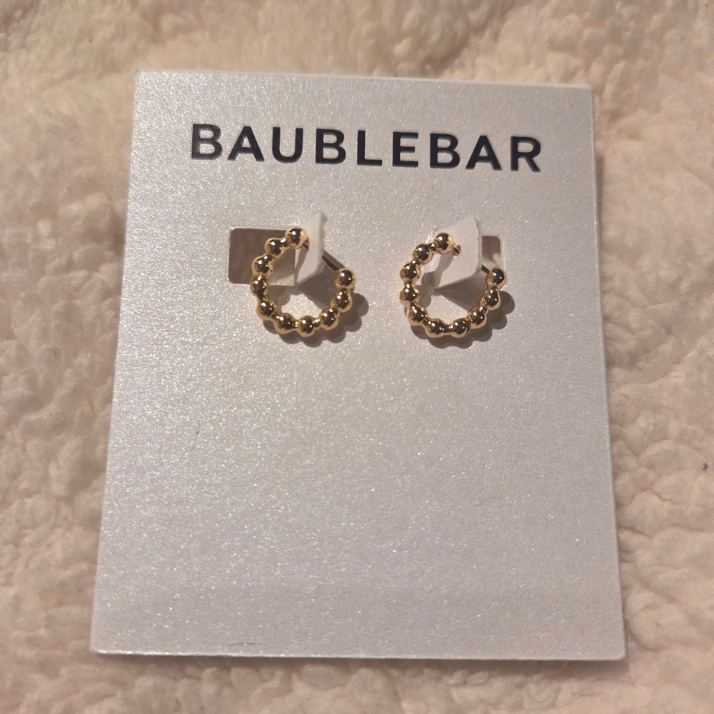Pisa Huggie Hoop Earrings
