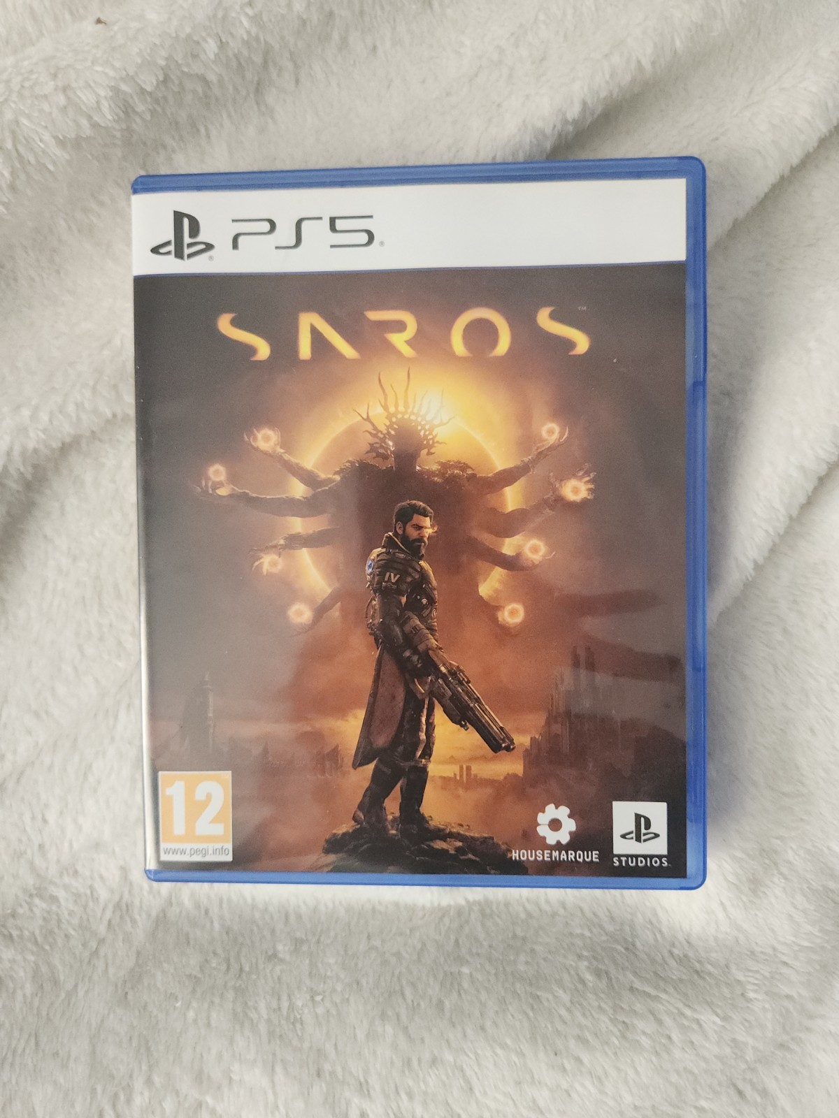 PLAYSTATION Saros - PS5