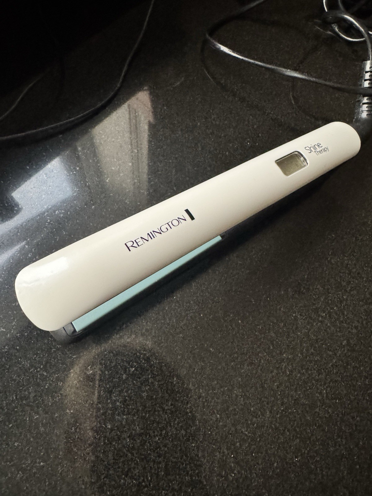 REMINGTON Shine Therapy S8500 Hair Straightener - White & Teal