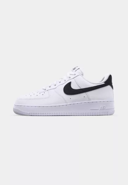 Nike Air Force 1 '07